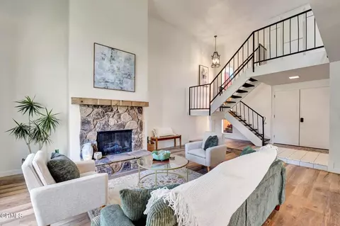 236 Shirley Ln, Palmdale, CA 93551