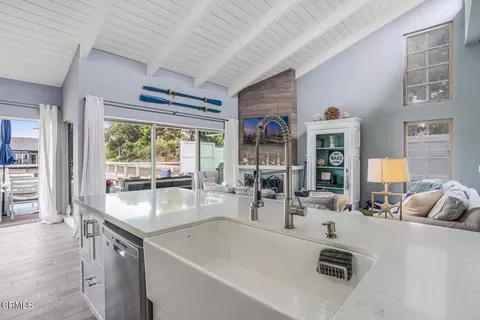 Kitchen - 4624 Falkirk, Oxnard, CA 93035 photo 6 of 6