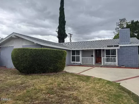 20801 Lull St, Winnetka, CA 91306