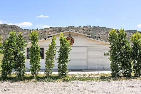 11664 Santa Rosa Rd, Camarillo, CA 93012