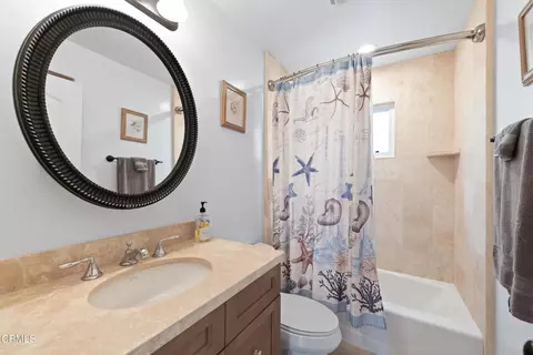 Bath - 5442 Driftwood St, Oxnard, CA 93035 photo 1 of 6