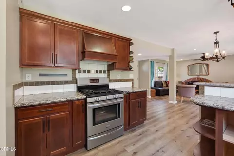 Kitchen - 883 Moreno Dr, Ojai, CA 93023 photo 4 of 6