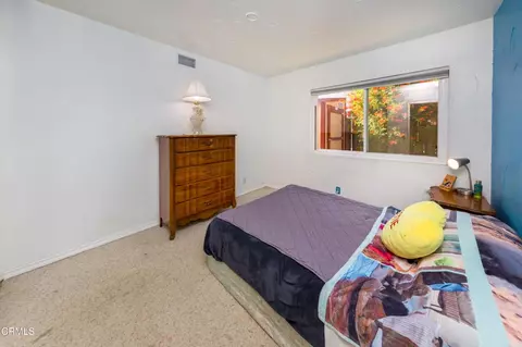 Bedroom - 1374 Saddleback Trl, Camarillo, CA 93012 photo 3 of 3