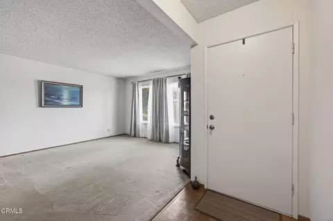 Entry Way - 5000 Halsey Way, Oxnard, CA 93033 photo 1 of 1