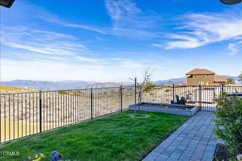 Exterior - 26941 Stirrup Way, Tehachapi, CA 93561 photo 11 of 12