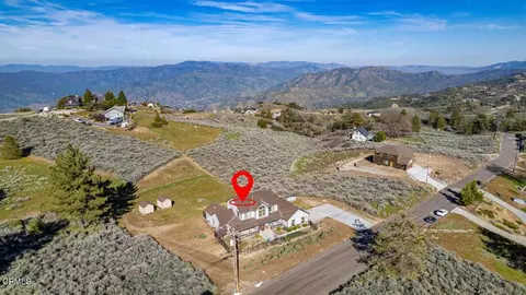 View/Area - 26941 Stirrup Way, Tehachapi, CA 93561 photo 4 of 4