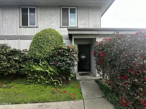 1901 Fisher Dr #D, Oxnard, CA 93035