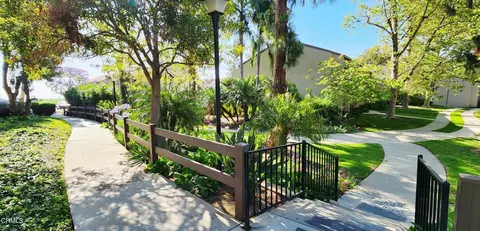 1118 Okapi Ln, Ventura, CA 93003 photo 4