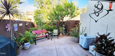 1118 Okapi Ln, Ventura, CA 93003 photo 2