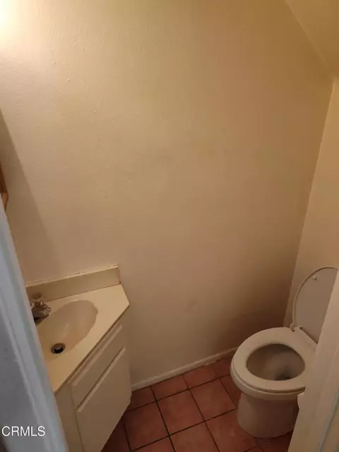 Bath - 1840 E Avenue J2 #7, Lancaster, CA 93535 photo 3 of 4