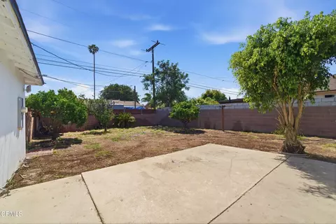Exterior - 2024 S J St, Oxnard, CA 93033 photo 3 of 14