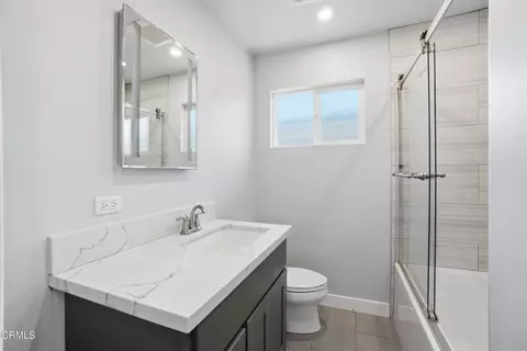 Bath - 2024 S J St, Oxnard, CA 93033 photo 1 of 4