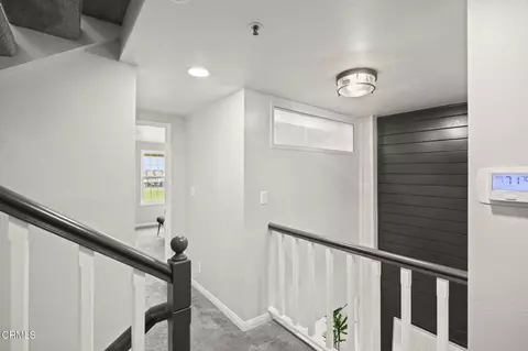 Entry Way - 2835 Harbor Blvd, Oxnard, CA 93035 photo 3 of 4