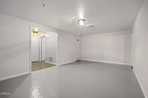 Living - 2835 Harbor Blvd, Oxnard, CA 93035 photo 6 of 6
