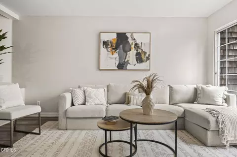 Living - 2835 Harbor Blvd, Oxnard, CA 93035 photo 1 of 6