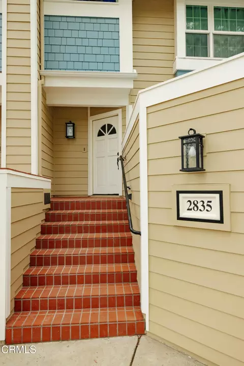 Exterior - 2835 Harbor Blvd, Oxnard, CA 93035 photo 3 of 6