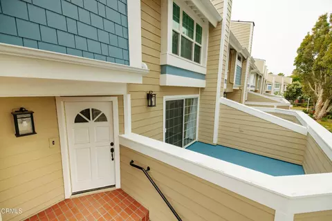 Exterior - 2835 Harbor Blvd, Oxnard, CA 93035 photo 5 of 6