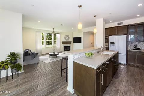 Kitchen - 4020 Tradewinds Dr, Oxnard, CA 93035 photo 5 of 5