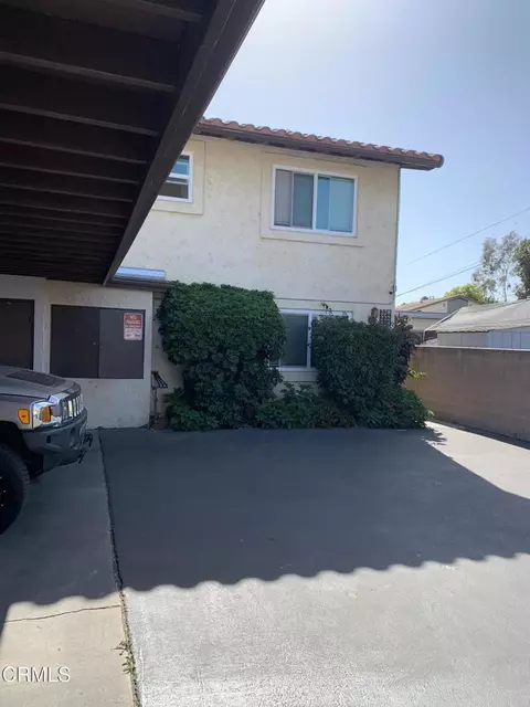 220 S Palm Ave, Santa Paula, CA 93060