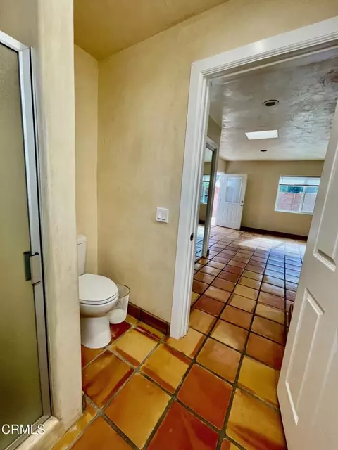Bath - 211 Fox St, Ojai, CA 93023 photo 2 of 5