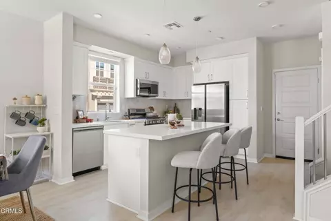 Kitchen - 749 Winchester Dr, Oxnard, CA 93030 photo 1 of 5