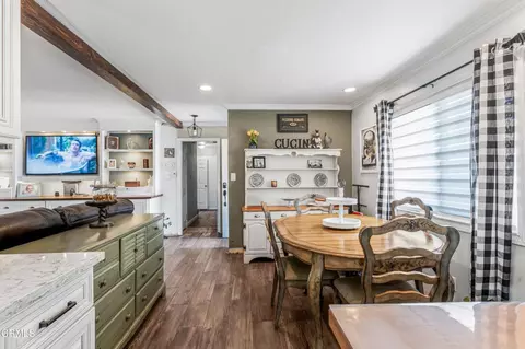 Dining - 3290 Cole Ave, Simi Valley, CA 93063 photo 1 of 3