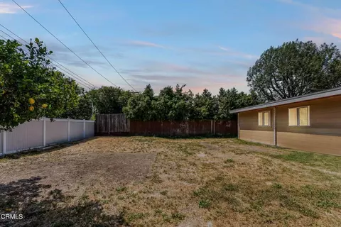 Exterior - 3290 Cole Ave, Simi Valley, CA 93063 photo 3 of 4