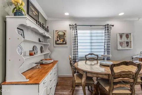 Dining - 3290 Cole Ave, Simi Valley, CA 93063 photo 2 of 3