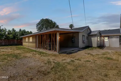 Exterior - 3290 Cole Ave, Simi Valley, CA 93063 photo 2 of 4