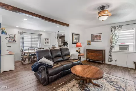 Living - 3290 Cole Ave, Simi Valley, CA 93063 photo 1 of 2