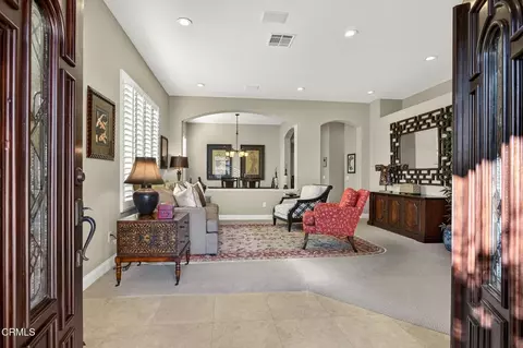 Entry Way - 2023 Alborada Dr, Camarillo, CA 93010 photo 2 of 6