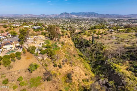 183 Cerro Crest Dr, Camarillo, CA 93010 photo 16