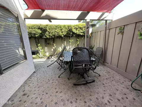 Exterior - 608 Holly Ave, Oxnard, CA 93036 photo 6 of 8