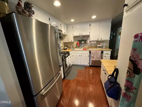 Kitchen - 608 Holly Ave, Oxnard, CA 93036 photo 2 of 2