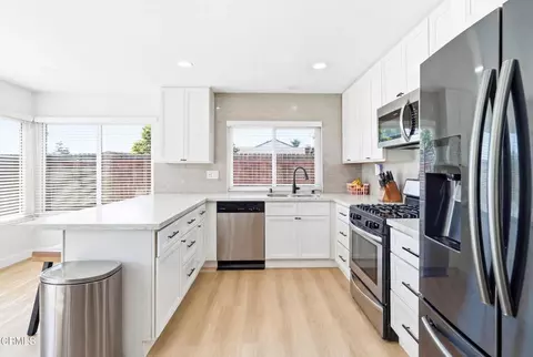 Kitchen - 3090 Net Ct, Oxnard, CA 93035 photo 1 of 4