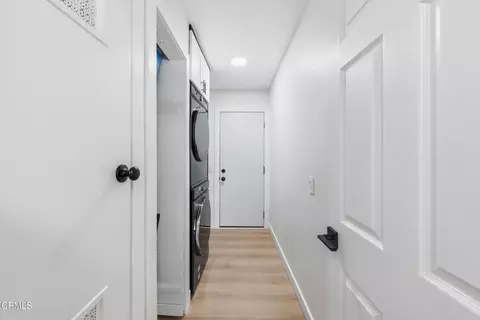 Entry Way - 3090 Net Ct, Oxnard, CA 93035 photo 2 of 2