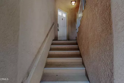 19830 Sandpiper Pl #55, Newhall, CA 91321