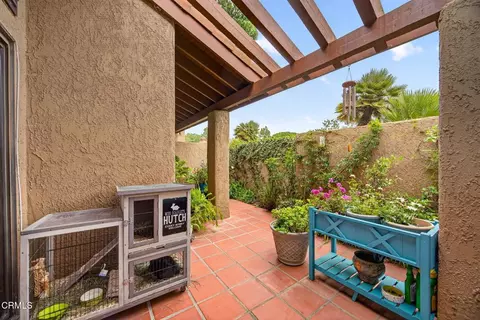 Exterior - 3720 Via Pacifica Walk, Oxnard, CA 93035 photo 7 of 10