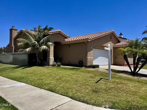 1007 Mika Way, Oxnard, CA 93030 photo 2