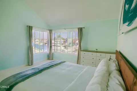 Bedroom - 2145 Kingsbridge Way, Oxnard, CA 93035 photo 2 of 7