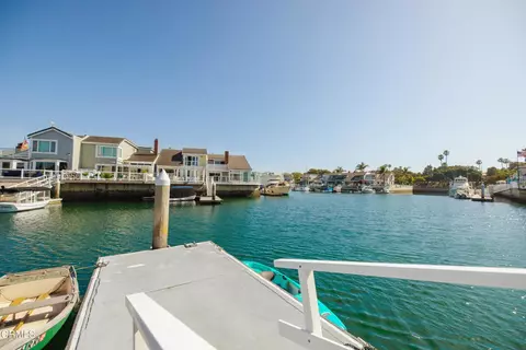 View/Area - 2145 Kingsbridge Way, Oxnard, CA 93035 photo 4 of 4