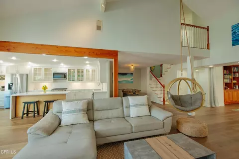 Living - 2145 Kingsbridge Way, Oxnard, CA 93035 photo 1 of 7