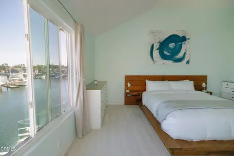 Bedroom - 2145 Kingsbridge Way, Oxnard, CA 93035 photo 3 of 7