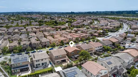 View/Area - 541 Owens River Dr, Oxnard, CA 93036 photo 2 of 7