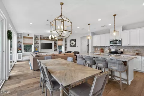 Dining - 541 Owens River Dr, Oxnard, CA 93036 photo 2 of 2