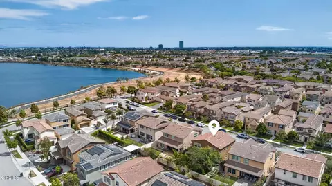 View/Area - 541 Owens River Dr, Oxnard, CA 93036 photo 3 of 7