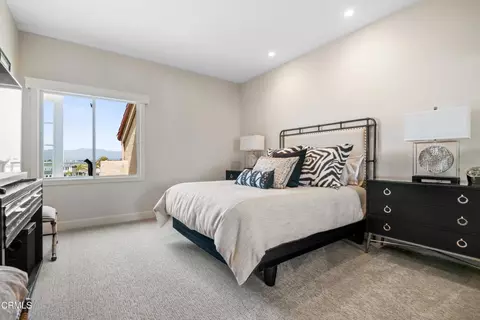 Bedroom - 1758 Emerald Isle Way, Oxnard, CA 93035 photo 2 of 4