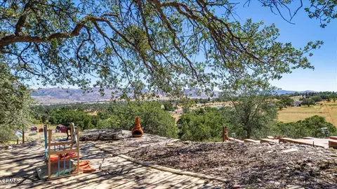 Exterior - 20476 Old Town Rd, Tehachapi, CA 93561 photo 7 of 13