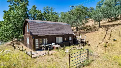 Exterior - 20476 Old Town Rd, Tehachapi, CA 93561 photo 13 of 13
