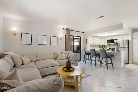 Other - 553 S E St, Oxnard, CA 93030 photo 2 of 8
